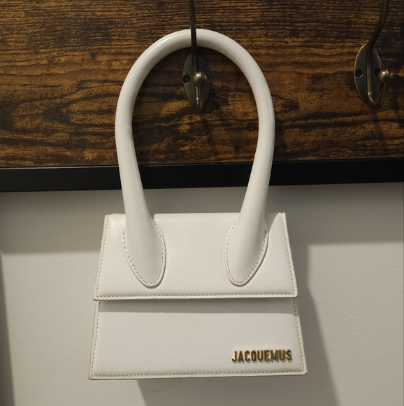Jacquemus hand bag - Picture 1 of 8